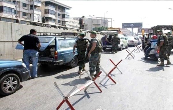 Security forces take precautionary measures in the southern suburbs of Beirut. [Photo courtesy of the Lebanese army’s guidance directorate]