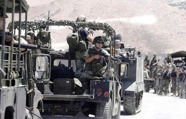 Lebanese soldiers patrol the border town of Arsal, where operations targeting extremist groups such as the 'Islamic State of Iraq and the Levant' are ongoing. [Photo courtesy of the Lebanese army’s guidance directorate]