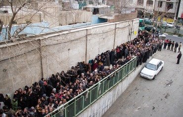 Iranians sink into poverty while regime fuels regional proxy wars