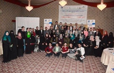 جمعيات يمنية تدافع عن حقوق المرأة وسط الحرب