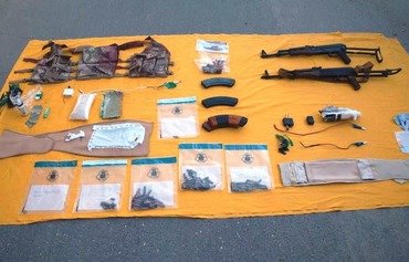 Saudi forces kill ISIL explosives expert behind 2016 mosque attack