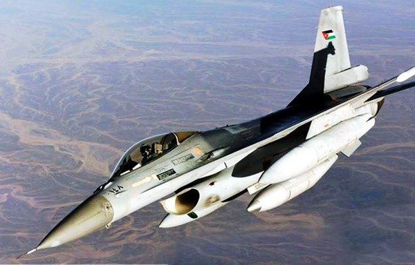 قصف سلاح الجو الاردني في 3 شباط/فبراير أهدافا لـ ’الدولة الإسلامية في العراق والشام‘ جنوب سوريا. [حقوق الصورة للجيش الأردني]