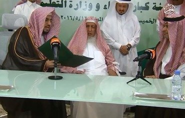 Moderate clerics prevail as ISIL video backfires