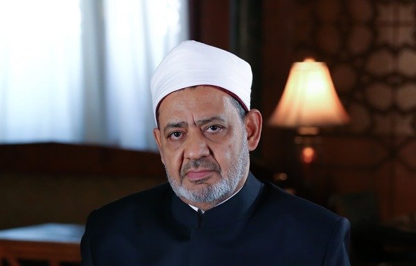 Grand Imam of al-Azhar Ahmed al-Tayeb is one of the moderate clerics targeted by the 'Islamic State of Iraq and the Levant' in a new video in which it singles out preachers who have denounced it. [Photo courtesy of Al-Azhar]