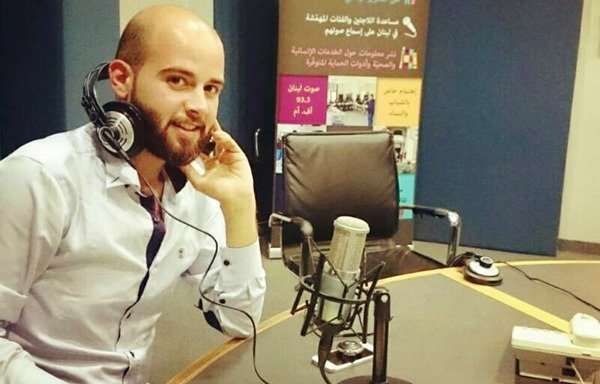 ناشط حقوق الإنسان محمد حسن، ٢٥ عاماً، لاجئ من سوريا يشارك في دورة تدريب أقامتها إذاعة صوت لبنان. [حقوق الصورة لمحمد حسن]