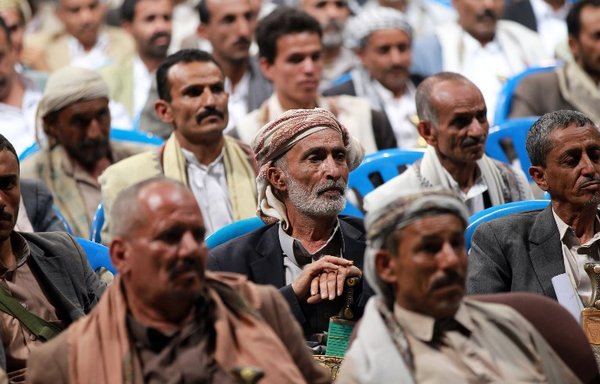 Yemeni tribesmen attend a tribal meeting in the capital Sanaa on August 14th, 2014, to discuss the recent Al-Qaeda attacks on the Yemeni military in the province of Hadramaut. Tribes in Shabwa province will be taking part in efforts to oust al-Qaeda from their areas alongside the Shabwa elite forces. [Mohammed Huwais/AFP]