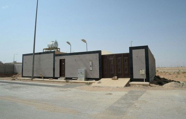 Saudi forces raided this 'Islamic State of Iraq and Syria' safe house in northern Riyadh, hidden inside an enclosed courtyard, and arrested four cell members. [Photo courtesy of the Saudi Press Agency]