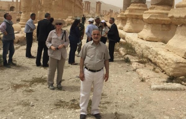 UNESCO representative in Lebanon and Syria Hamed al-Hammami inspects the damage the 'Islamic State of Iraq and Syria' inflicted on Palmyra. [Photo courtesy of UNESCO Regional Office in Beirut]