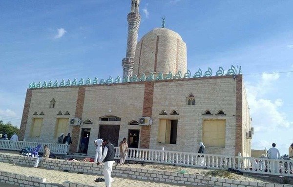 The Garir mosque in Rawda village in North Sinai came under a gun and bomb attack on November 25th. [Ahmed al-Sharqawi/Al-Mashareq]