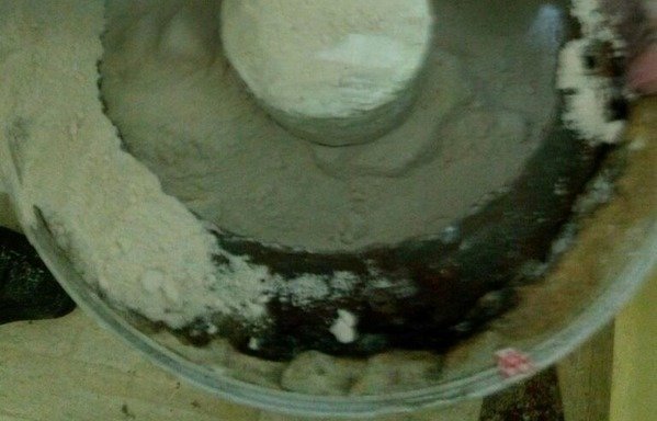 Egypt's security forces on Tuesday (January 2nd) seized explosives that were going to be used in attacks against Coptic Christmas celebrations this week. [Photo courtesy of the Egyptian Interior Ministry]