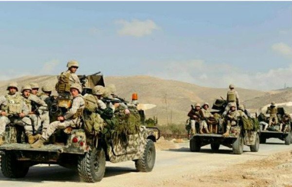 Lebanese army units deploy along the land border with Syria in the vicinity of Ras Baalbek, al-Qaa and Arsal. [Photo courtesy of Lebanese Army Directorate of Orientation]