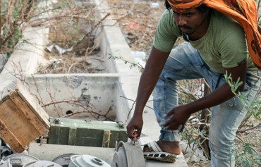 فعالین یمنی استفاده یمن توسط حوثیها را محکوم کردند