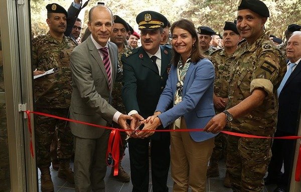 EU Ambassador to Lebanon Christina Lassen inaugurates the new border management training centre at Rayak air base, alongside Brig. Gen. Amin al-Aram of the Lebanese Army Command. [Photo courtesy of Lebanese Army Command Directorate of Guidance]
