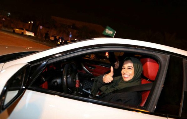 A Saudi woman takes her place behind the wheel immediately after the lifting of the ban on women driving in the early hours of Sunday morning (June 24th). [Photo circulated on social media]