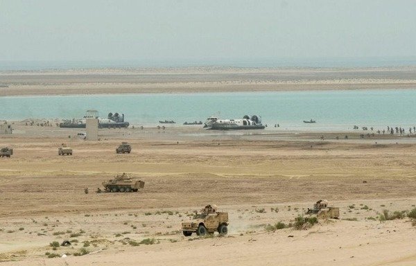 Gulf naval and land forces take part in Island Shield 10 manoeuvres and training exercises. [Photo courtesy of Saudi Press Agency]