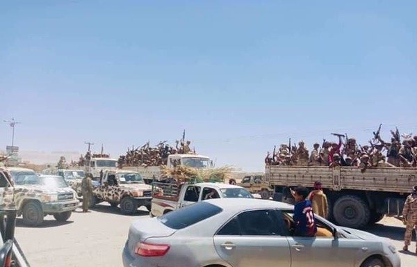 The Shabwa elite forces have deployed additional troops to the districts of Merkhah As-Sufla and Nisab to clear them of al-Qaeda elements. [Mohammed Zuail/Shabwa elite forces]