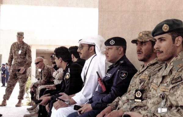 US and Kuwaiti officers oversee the recent training exercises held in Kuwait dubbed 'Al-Watan 1'. [Photo courtesy of the Kuwaiti Ministry of Interior]