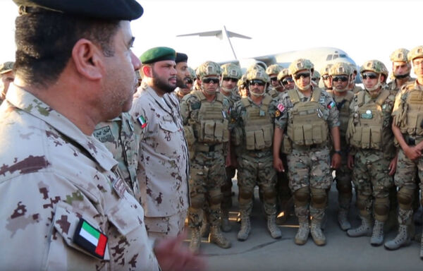Emirati army officers and soldiers greet their Jordanian counterparts before the start of the Solid Constants/1 military drill. [Photo courtesy of the Jordanian Armed Forces]