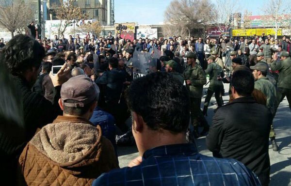 Protests that have been taking place inside Iran over economic conditions are expected to increase following sanctions imposed on Iran Air, experts told Al-Mashareq. [Photo circulated on social media]