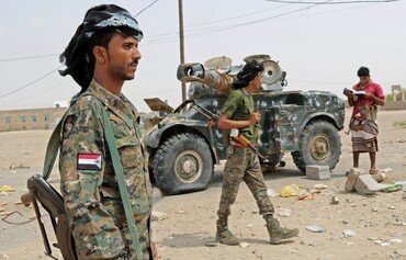 القاعدة تستغل التوتر في اليمن لشن هجمات