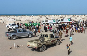 Saudi humanitarian relief flows into Yemen