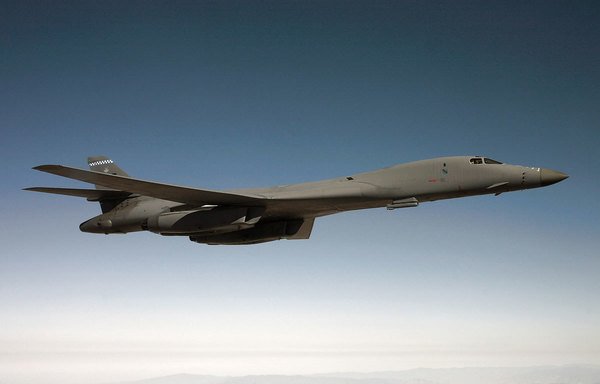 A B-1B strategic bomber takes part in a training exercise. [Photo courtesy of military.com]