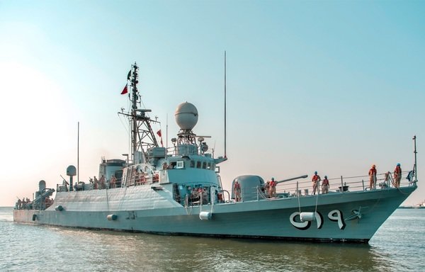 A Saudi frigate arrives at the designated site for the International Maritime Exercise 2019 (IMX 19). [Photo courtesy of the Saudi Ministry of Defence]