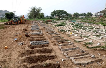 فيروس كورونا يحصد أرواح العشرات من الطاقم الطبي في اليمن