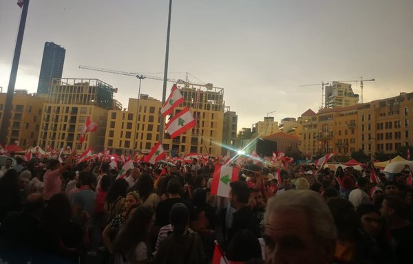 Protesters take part in an October 23rd demonstration in Beirut to denounce deteriorating economic and living conditions in Lebanon. [Junaid Salman/Al-Mashareq]