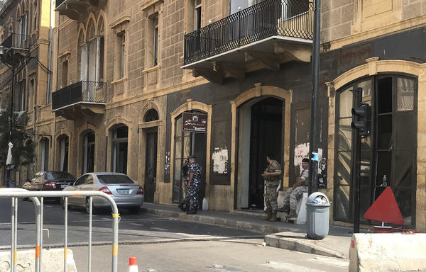 Lebanese forces tighten security in areas of Beirut after the August 4th port explosion. [Nohad Topalian/Al-Mashareq]