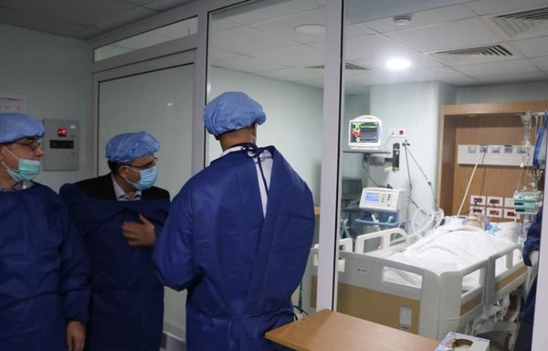 An isolation room for patients infected with novel coronavirus in a Lebanese hospital. [Photo courtesy of Lebanese Ministry of Health]