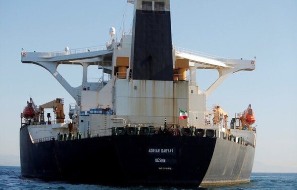 An Iranian tanker transports petrochemicals to Venezuela. [Photo via Mehr News]