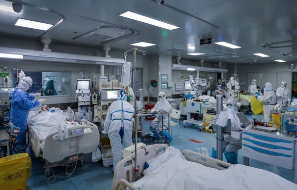 An Iranian public hospital's COVID-19 ward is shown in February. [IRNA.ir]
