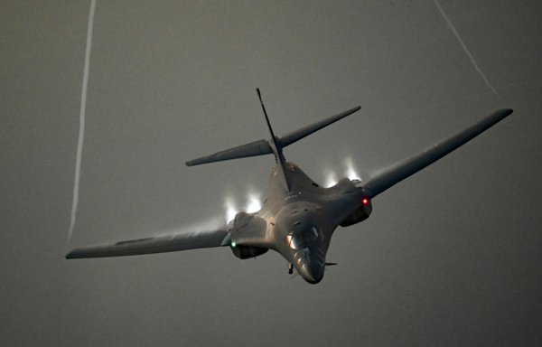 Fighter jets from Saudi Arabia and Israel flew alongside a US B-1 bomber over the region on November 12. [US Air Force]