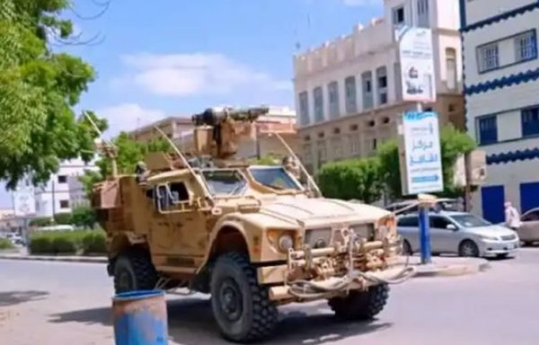 United States Special Operations Forces and Yemeni Counter-Terrorism Forces conducted a joint civilian-military operation to escort and distribute aid to the Ghayl Ba Wazir hospital in Hadramaut province October 12. [File]