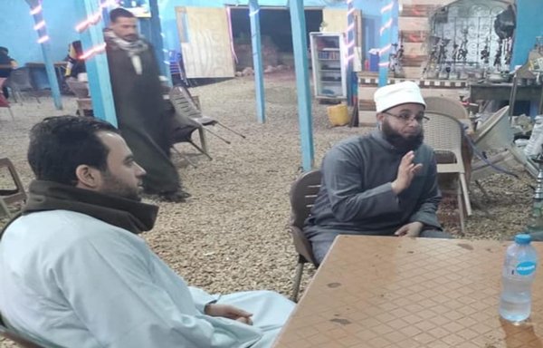 Al-Azhar is using new methods to spread anti-extremist awareness, such as sitting with young people at cafes and discussing societal issues. [Al-Azhar Islamic Research Academy]