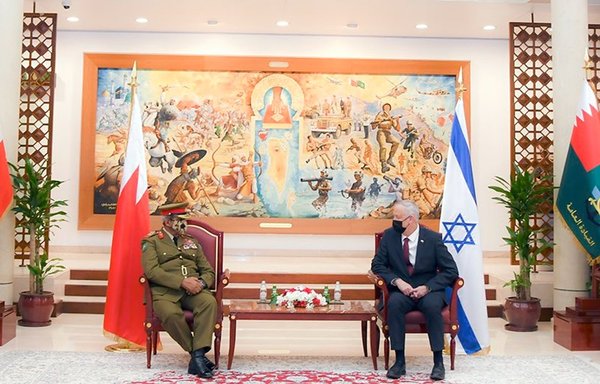 Bahrain's Chief Minister of Defence Sheikh Khalifa bin Ahmed Al Khalifa meets with Israeli Defence Minister Benny Gantz in Manama on February 3. [Bahrain Defence Force]