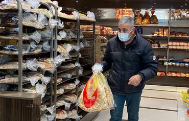 Bread crisis looms in Lebanon as Ukraine war cuts key wheat imports