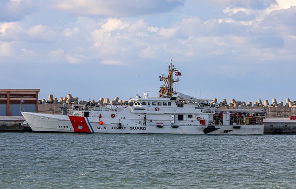 US Coast Guard fast response cutter USCGC Glen Harris is seen here in Alexandria, Egypt on January 25, following its arrival for a scheduled port call. [US Army]