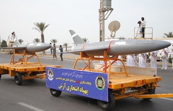 Iranian suicide drone Arash is seen during an April 18 Army Day parade. [Mashregh.ir]
