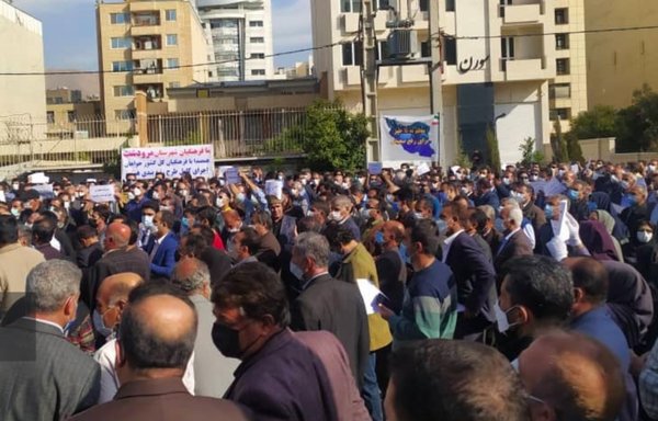 Teachers gather in protest in Fars, Iran, on June 16. [Independent Persian]