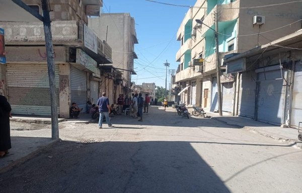 Shops in al-Hasakeh are seen closed on June 27 as merchants strike to protest the city's deteriorating security situation and widespread theft. [Youth Union of Hasakah/Facebook]