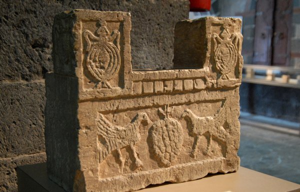 An antique carved stone is displayed at Sanaa National Museum in this file photo from February 2007. [Khaled Fazaa/AFP]