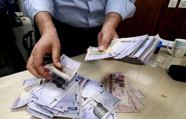 Strapped for cash amid harsh sanctions and isolation from the international community, Iran is making efforts to replace foreign currencies with cryptocurrencies to evade sanctions. [Eghtesadonline.ir]