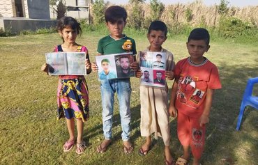 العراقيون الساعون لمعرفة مصير المغيبين قسريا يتهمون الميليشيات الموالية لإيران