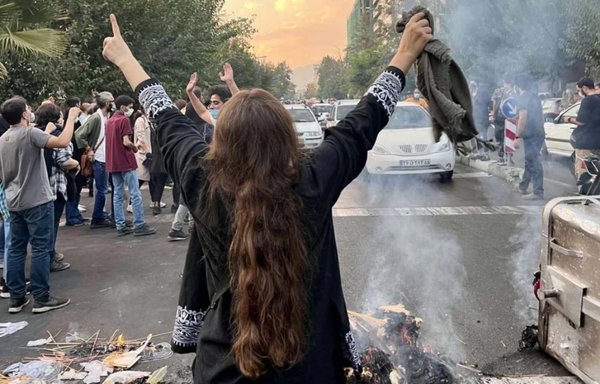 Iranian women have been widely protesting mandatory head coverings since September 16. [Social media]