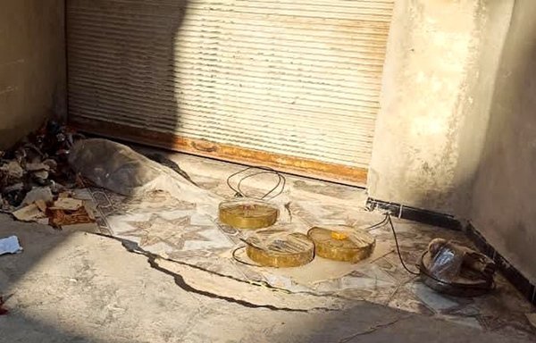 The explosives and mines seen here in a Daraa al-Balad hideout on July 11 were left behind by ISIS elements. [Daraa 24]