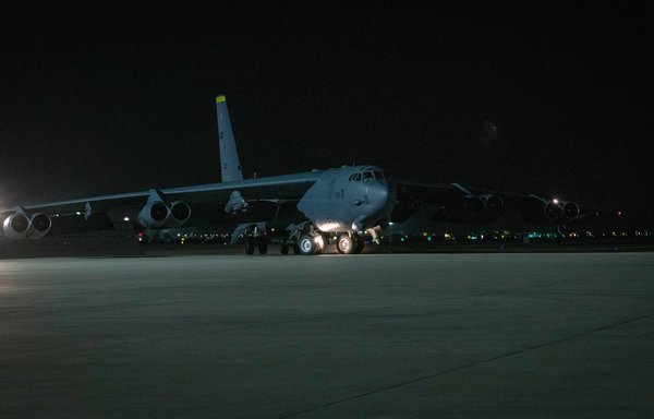 A US Air Force B-52H Stratofortress arrives May 4, 2021, at al-Udeid air base in Qatar. [US Air Force]