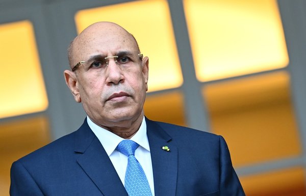 الرئيس الموريتاني محمد ولد الغزواني في صورة التقطت يوم 17 آذار/مارس الماضي قبيل لقائه رئيس الوزراء الإسباني في مدريد. [غبريال بويز/وكالة الصحافة الفرنسية]