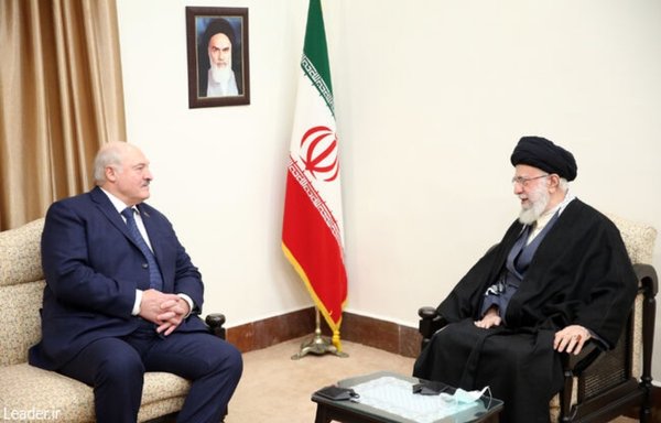 Belarusian president Alyaksandr Lukashenka met with Iranian leader Ali Khamenei on March 13 in a visit to Tehran. [leader.ir]